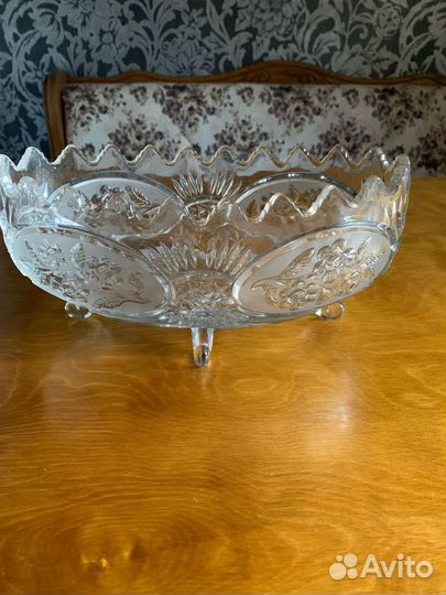 Ваза хрустальная