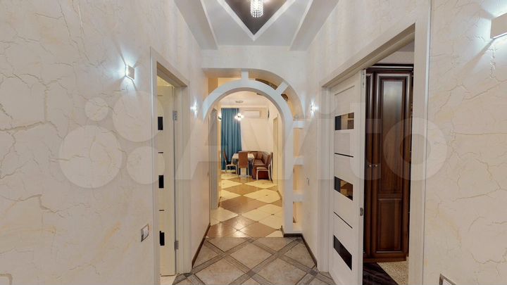 2-к. квартира, 100 м², 3/4 эт.