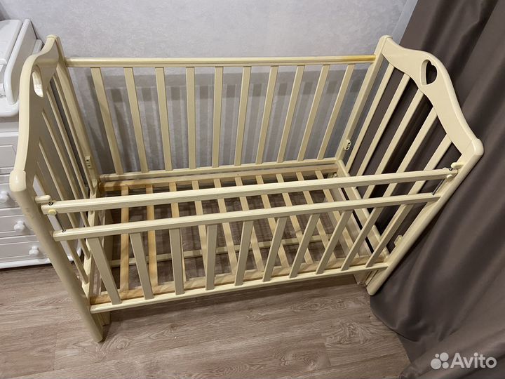 Кроватка детская
