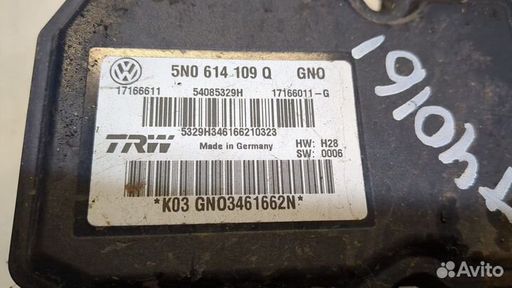Блок абс, насос Volkswagen Tiguan, 2011