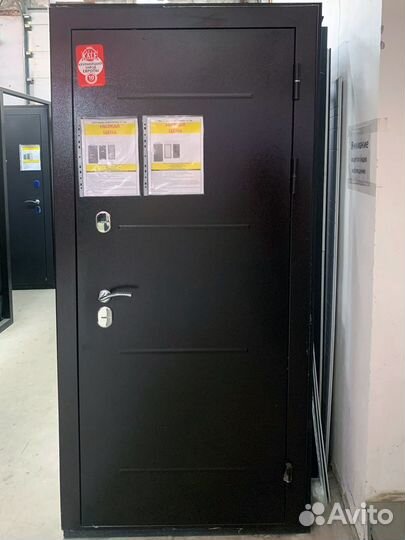 Дверь isoterma уличная с терморазрывом в наличии