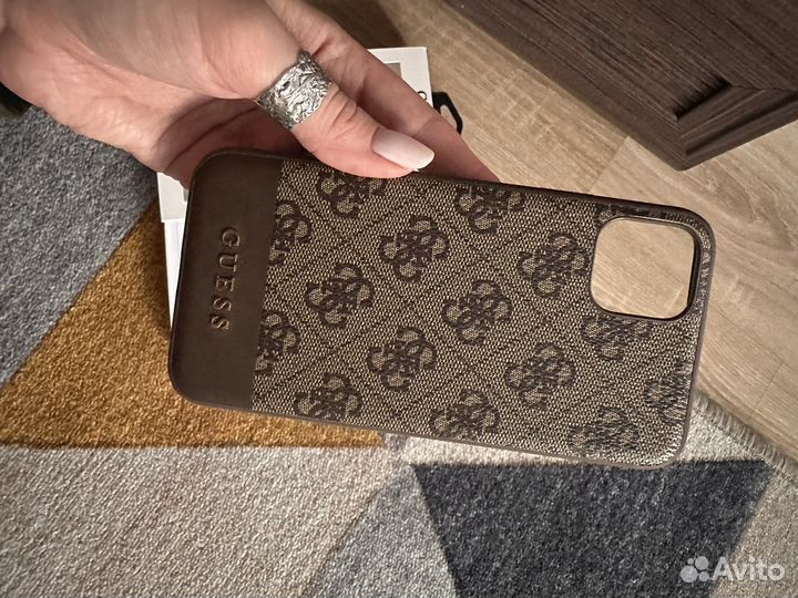 Чехол на iPhone 11 pro max guess