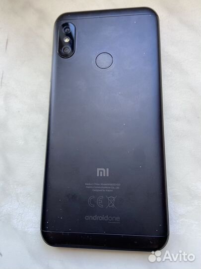 Xiaomi Mi A2 Lite Android One, 4/64 ГБ