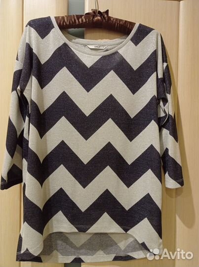 Джемпер женский, S