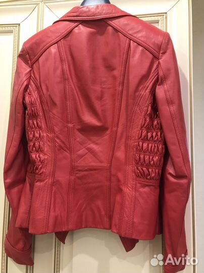 Куртка кожаная женская