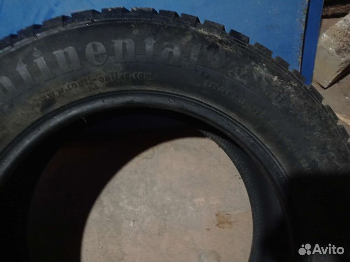 Continental Conti4x4IceContact 225/65 R17