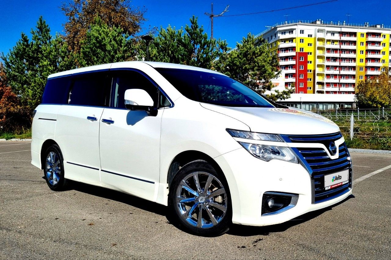 Nissan Elgrand: фото владельца