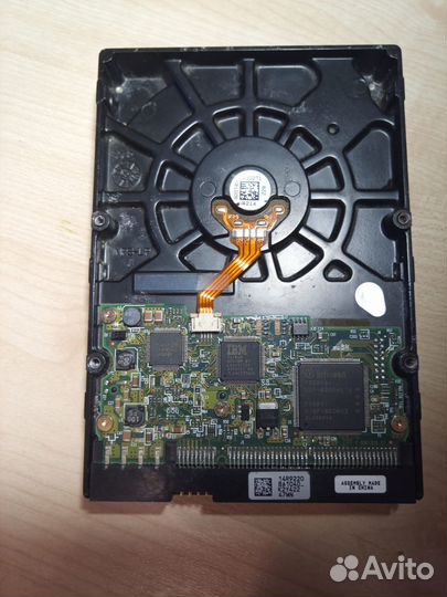 Жёсткий диск Hitachi model hds722580vlat20 82,3 Gb