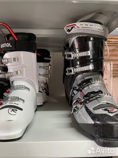 Горнолыжные ботинки