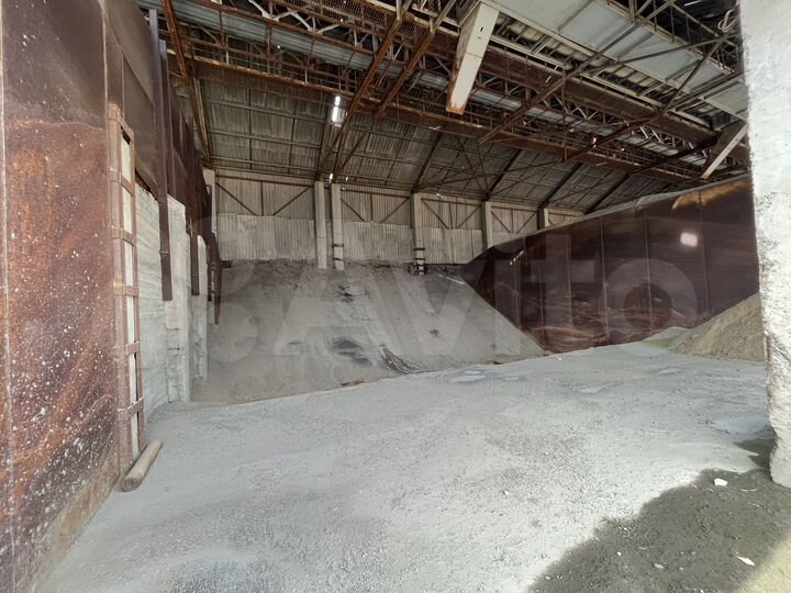 Склад, 1800 м²