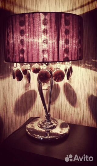 Лампа настольная