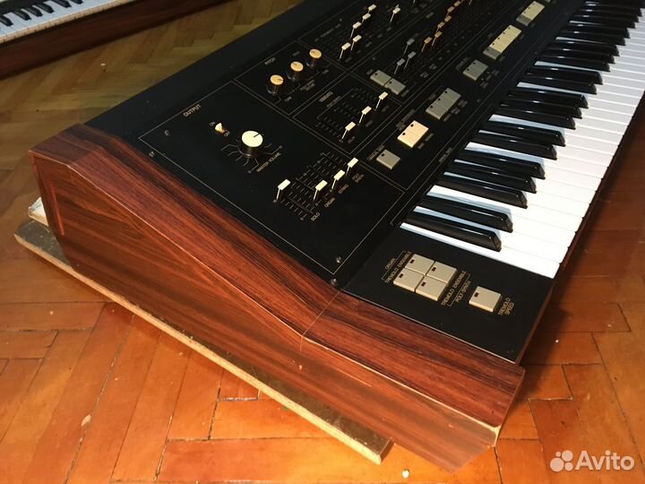 Yamaha SK30 (1979) - аналоговый синтезатор