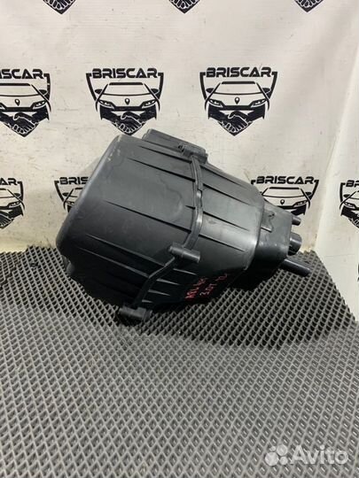 Корпус воздушного фильтра Audi A8 4H cgwa 2012