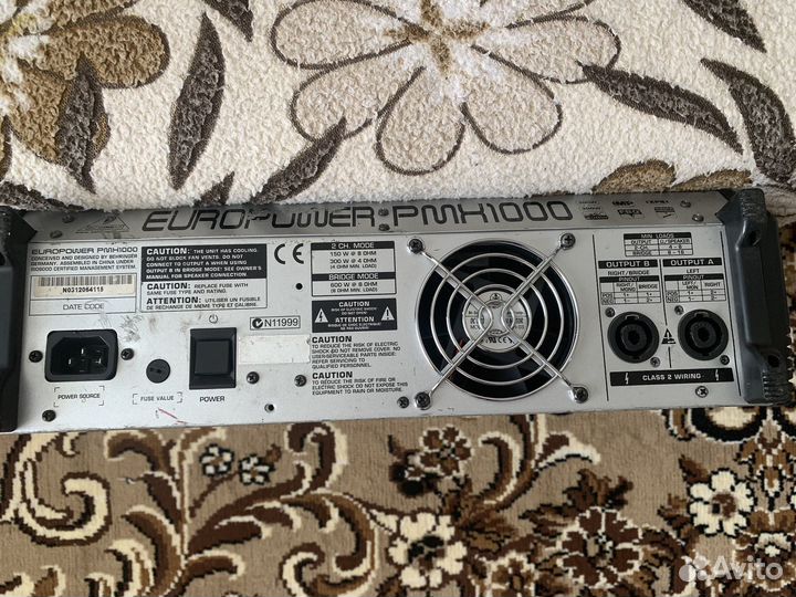 Активный Микшерный пульт Behringer pmx1000