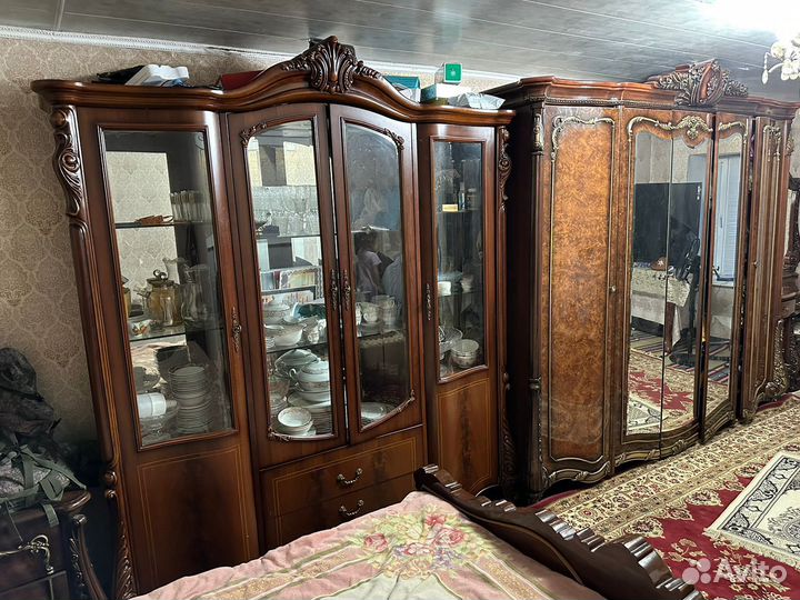 Спальный гарнитур бу