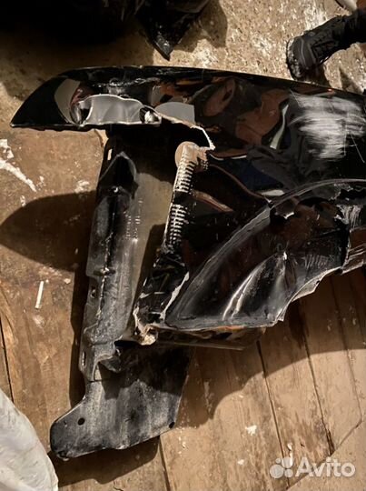 Крыло Chevrolet Tahoe 900