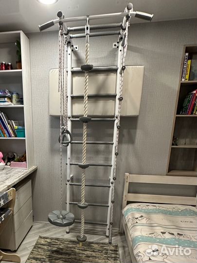 Детская шведская стенка