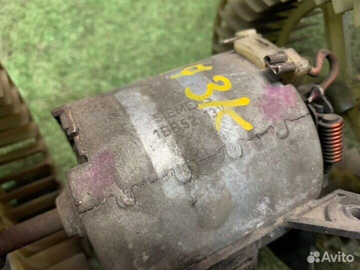 Мотор печки Mercedes-Benz E-Class W124 M102E23