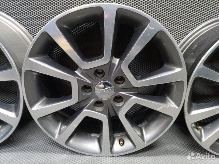Литые диски Jeep 18