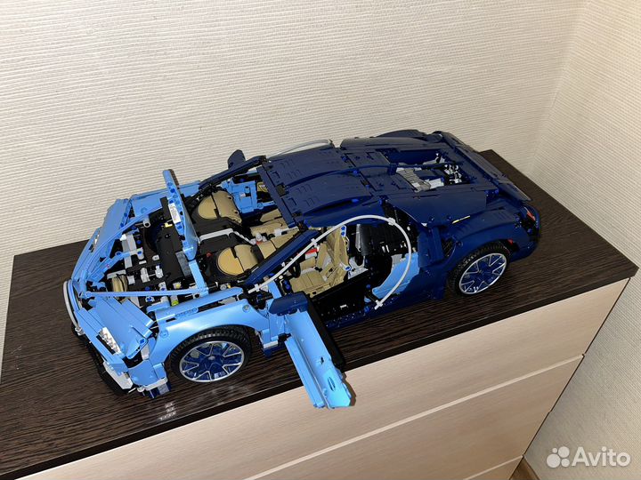 Аналог lego bugatti chiron собранная