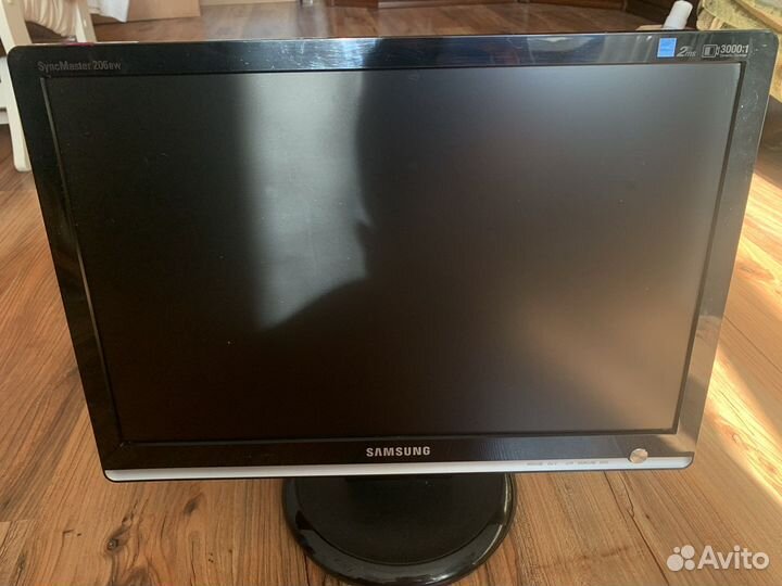 Монитор Samsung