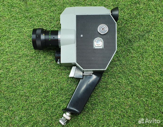 Кинокамера Кварц 2х8С-3 с объективом Meteor-8M