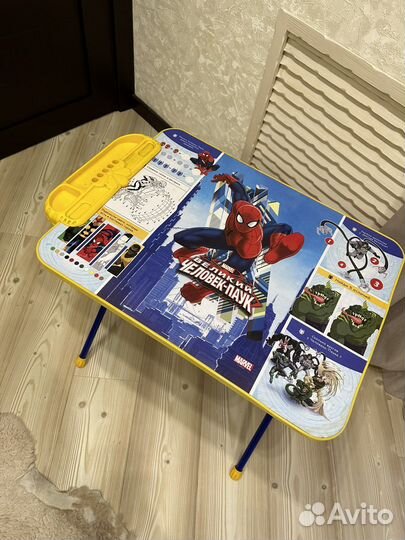 Детский столик