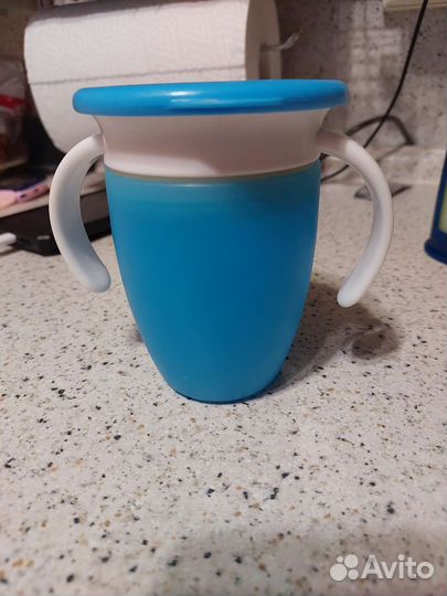 Поильник непроливайка