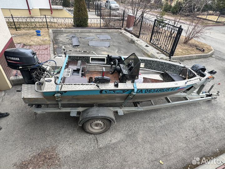 Продам лодку