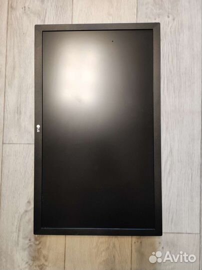 Монитор LG