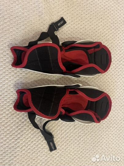 Хоккейные щитки и налокотники детские