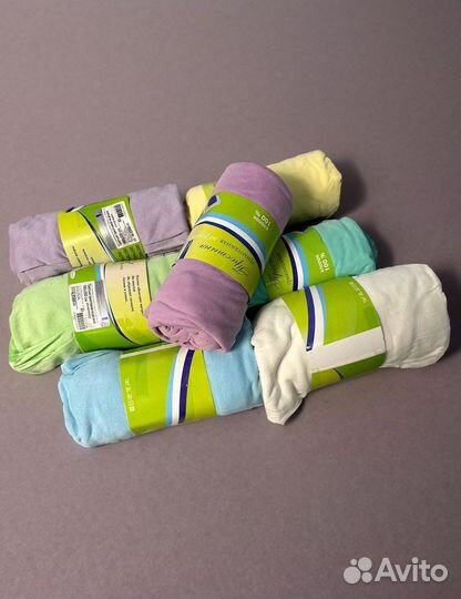 Простыни трикотажные на резинке