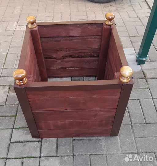 Кашпо для деревьев уличное