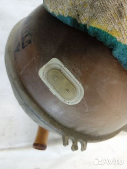 Бачок расширительный Volkswagen Golf 4 1997-2005