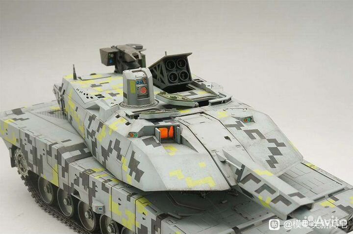 Сборная модель танка 1 35