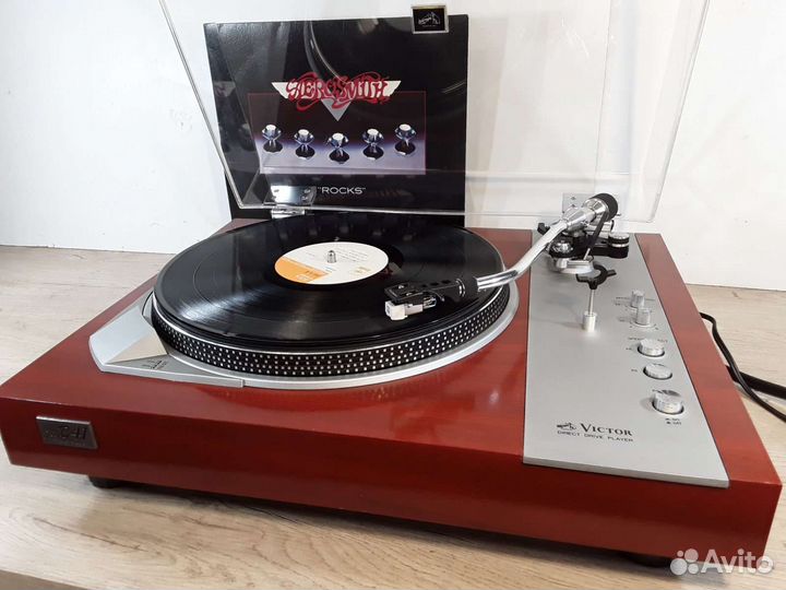 Проигрыватель винила Victor JL-B41. Made in Japan