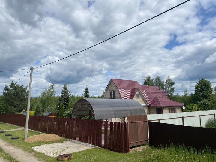 Дом 180 м² на участке 22 сот.