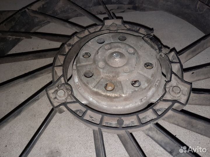 Моторчик вентилятора Renault Megane 2004