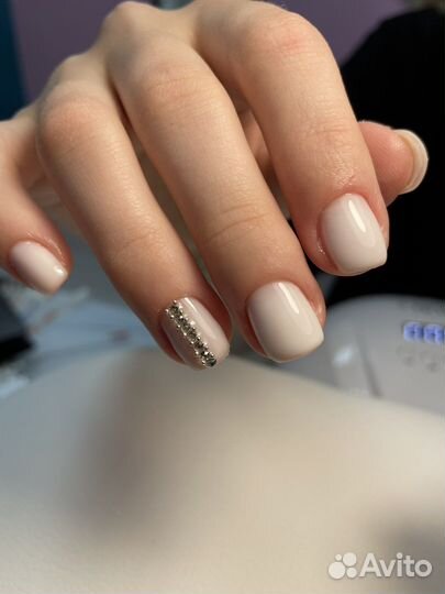 Возьмем моделей на данный дизайн