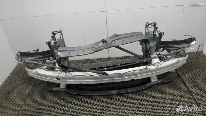 Рамка передняя BMW 7 F01, 2011