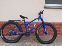 луна естественный спутник земли. светило 4 буквы. светилом. гало вокруг луны. небо солнце.