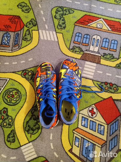 Футзалки adidas