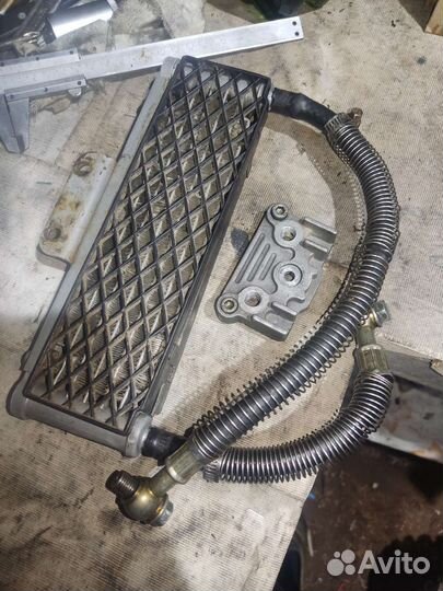 Радиатор охлаждения на питбайк