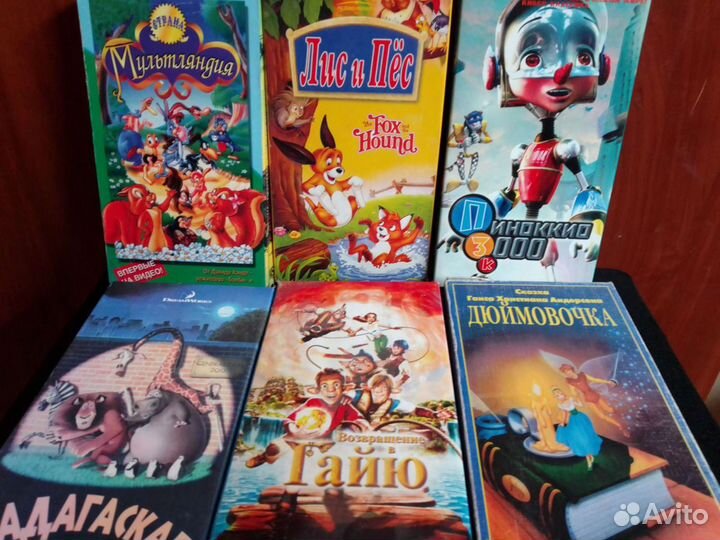 Мультики заграничные. 12 видеокассет VHS
