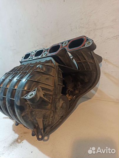 Впускной коллектор Toyota Rav 4 2.0 3ZR-FAE