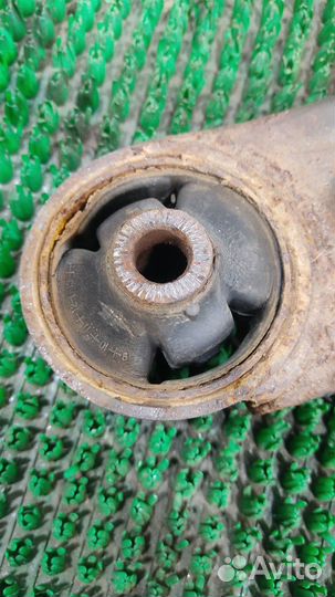 Рычаг передний левый нижний Hyundai IX35 2011