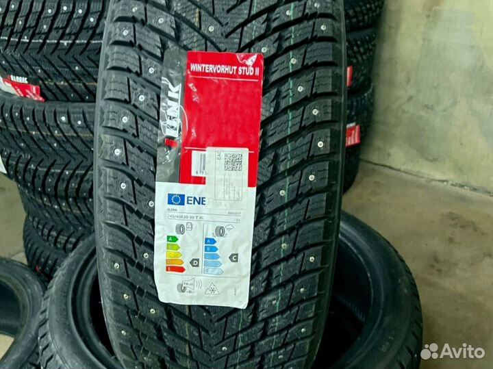 iLink Wintervorhut Stud II 225/45 R18 83T