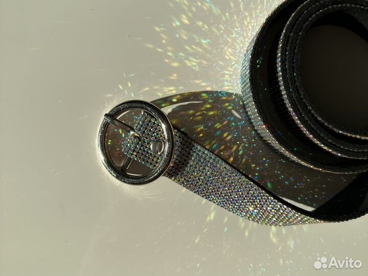 Ремень со стразами