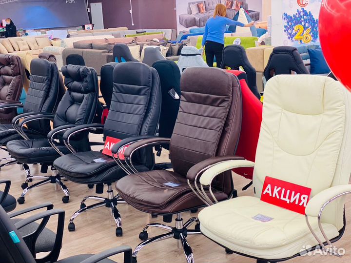 Кресло руководителя LUX