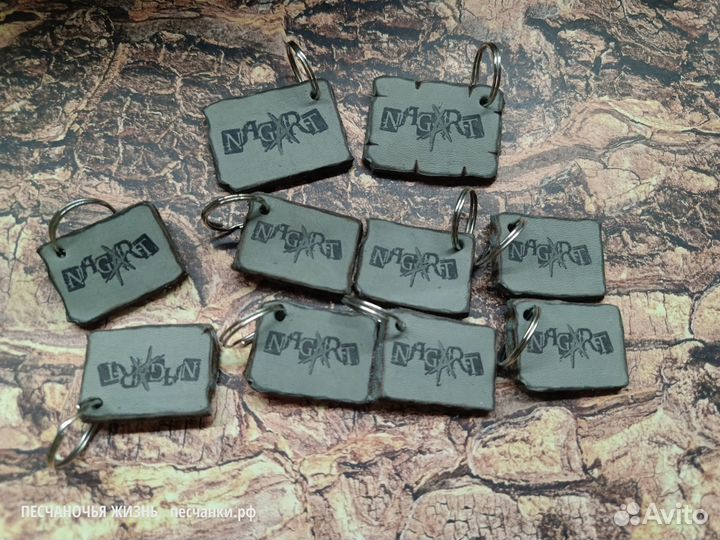 Нашивки, брелки Нагарт